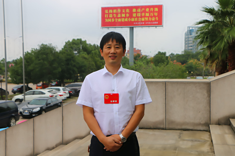 ���ͣ�������ǿ������ʶ �����ϸ��˴����